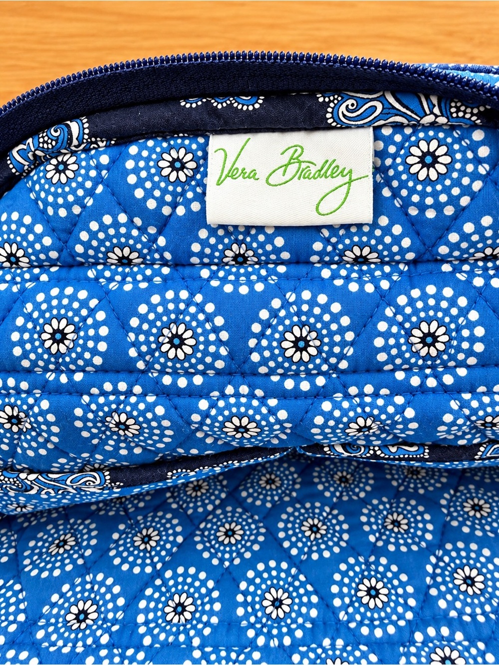 🆕VERA BRADLEY🆕 RETIRED CALYSO BLUE PATTERN BACKPACK EUC - Picture 6 of 6